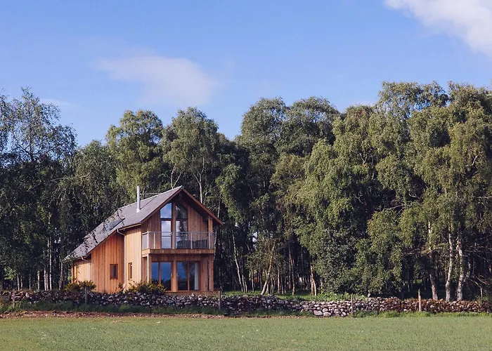 Lodges At The Mains